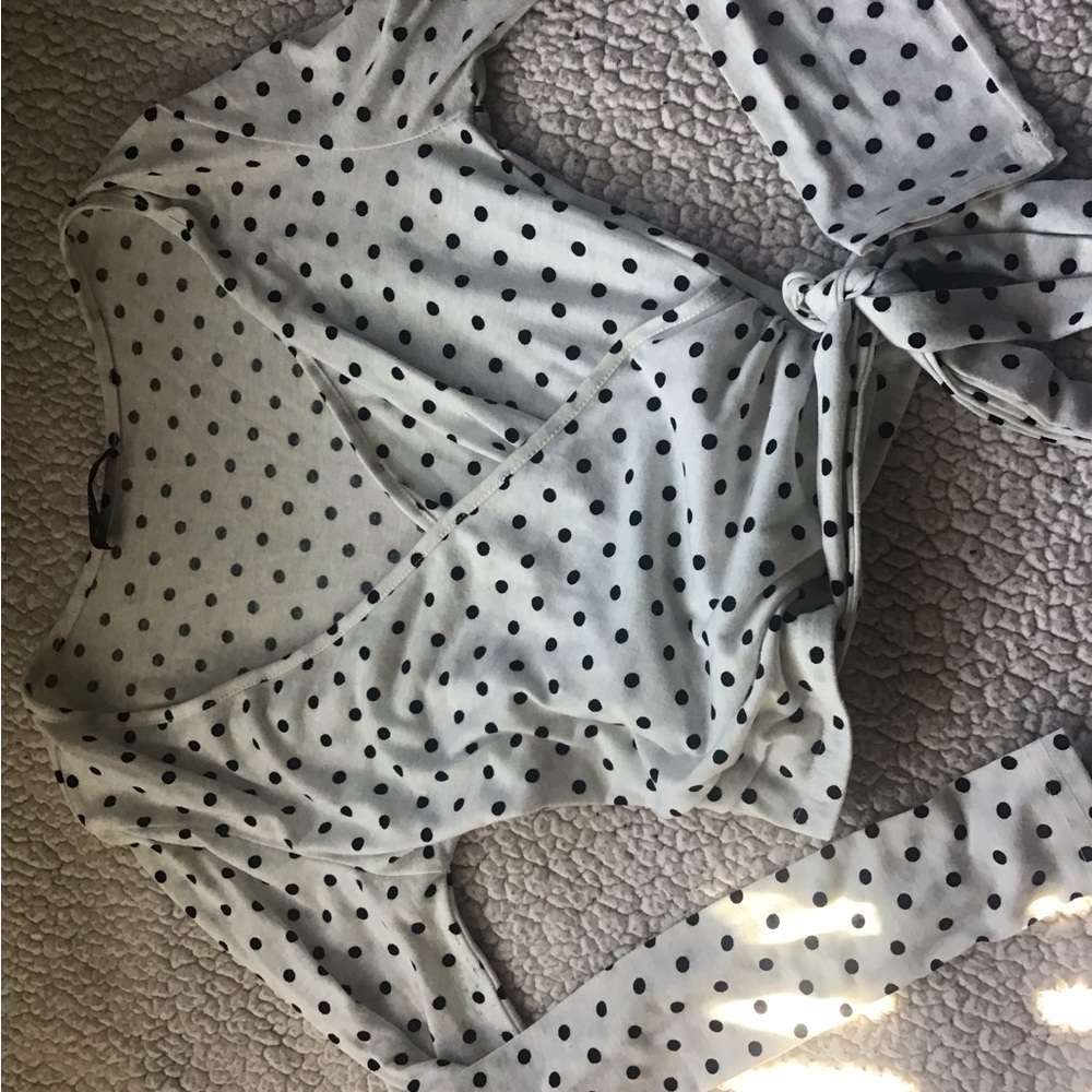 SHEIN Polka Dot Long Sleeve Top - Black and White